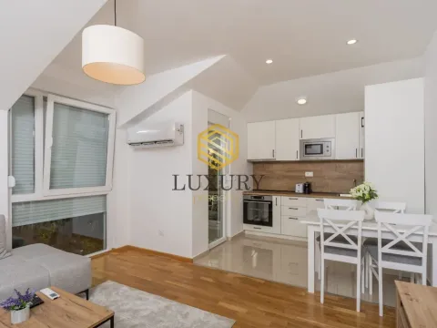 Rent, two bedroom apartment, 63m², Stari Aerodrom, Podgorica - image 6