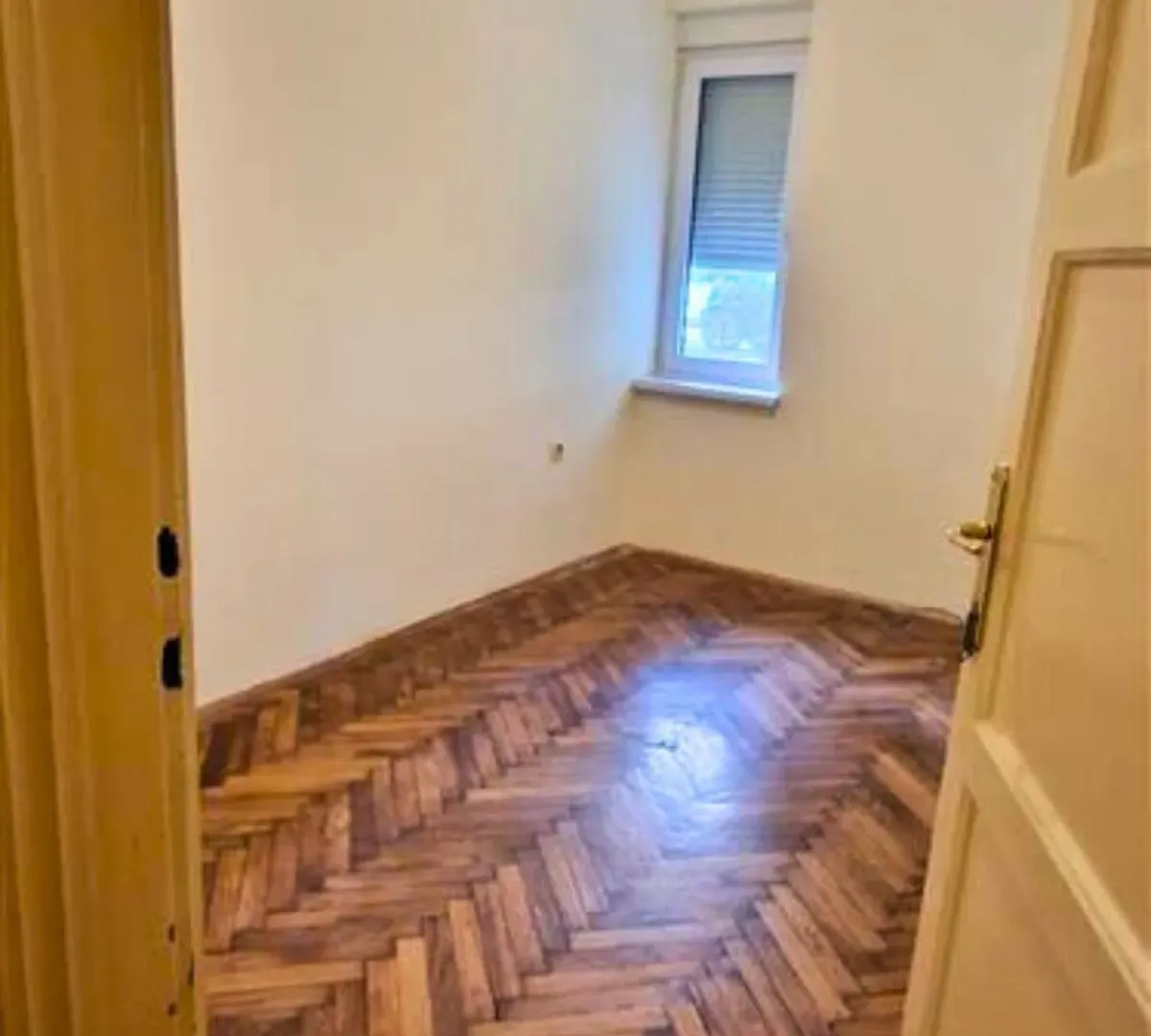 Sale, four bedroom apartment, 87m², Bulbulder, Zvezdara Sve Podlokacije