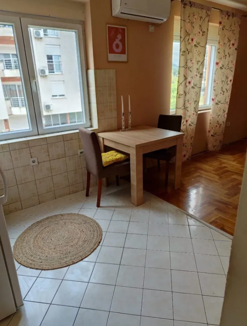 Rent, studio apartment, 23m², Preko Morače, Podgorica