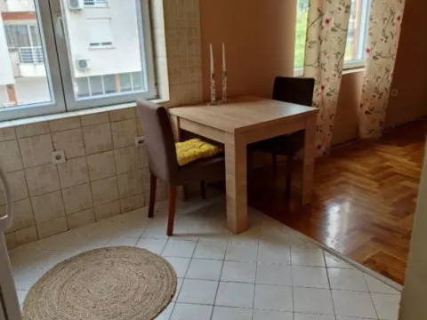 Izdavanje, garsonjera, 23m², Preko Morače, Podgorica - image 2