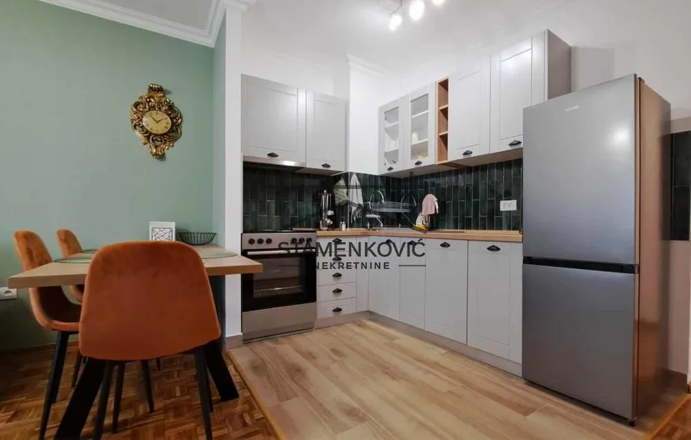 Prodaja, jednosoban stan, 50m², Podbara, Novi Sad Sve Podlokacije