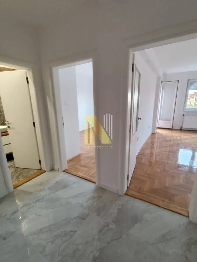 Prodaja, dvosoban stan, 45m², Nova Detelinara, Novi Sad Sve Podlokacije