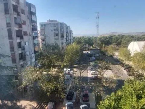 Izdavanje, jednosoban stan, 45m², Blok 6, Podgorica - image 2