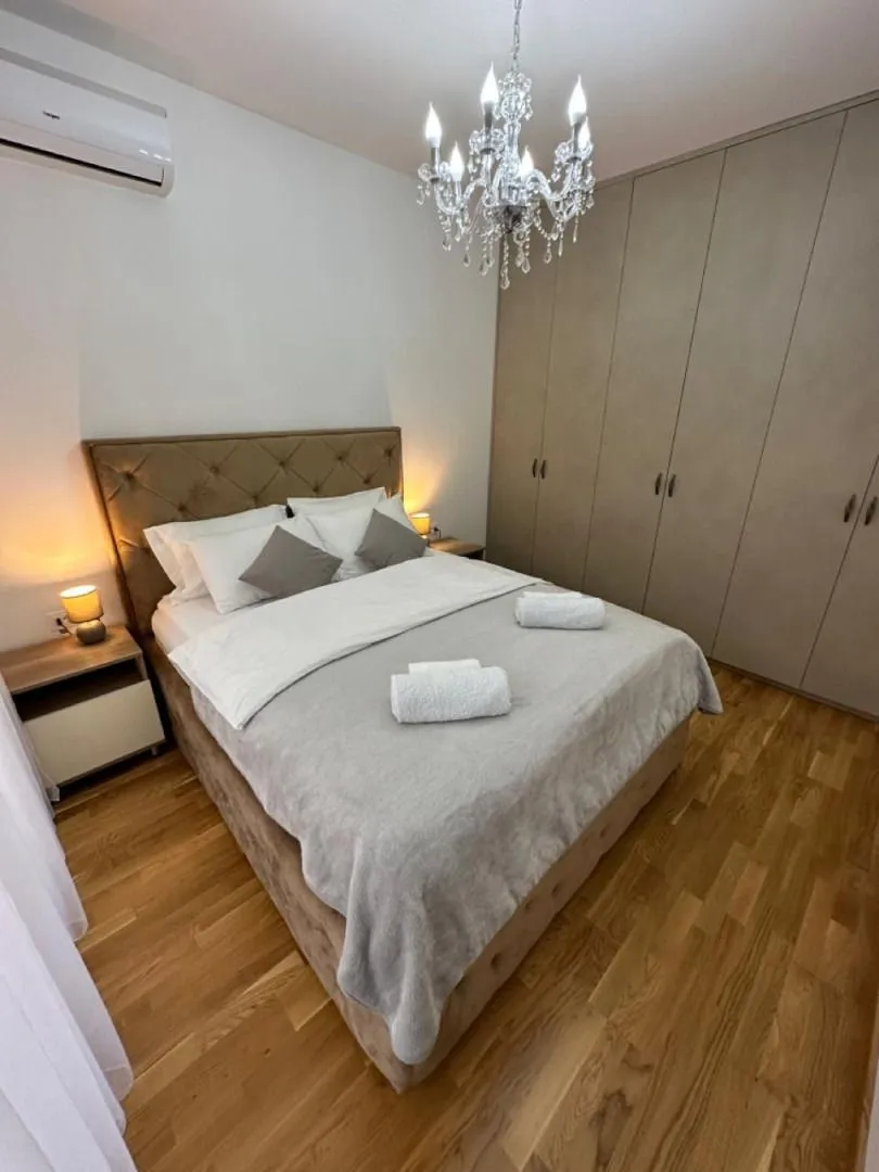 Prodaja, dvosoban stan, 71m², Mažina, Tivat