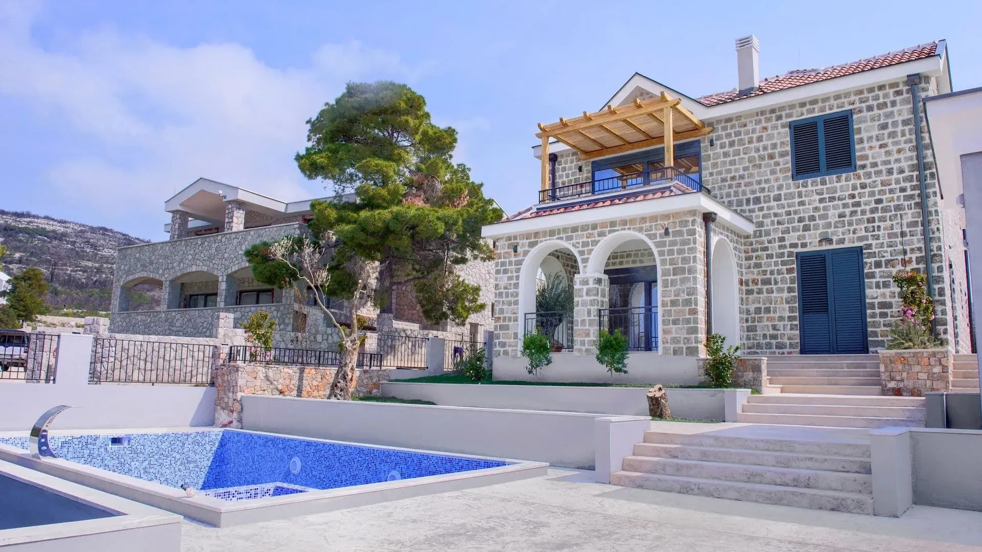 Sale, house, 320m², Kotor, Crna Gora