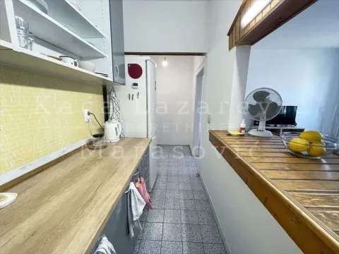 Prodaja, četvorosoban stan, 94m², Savski Venac, Beograd - image 4