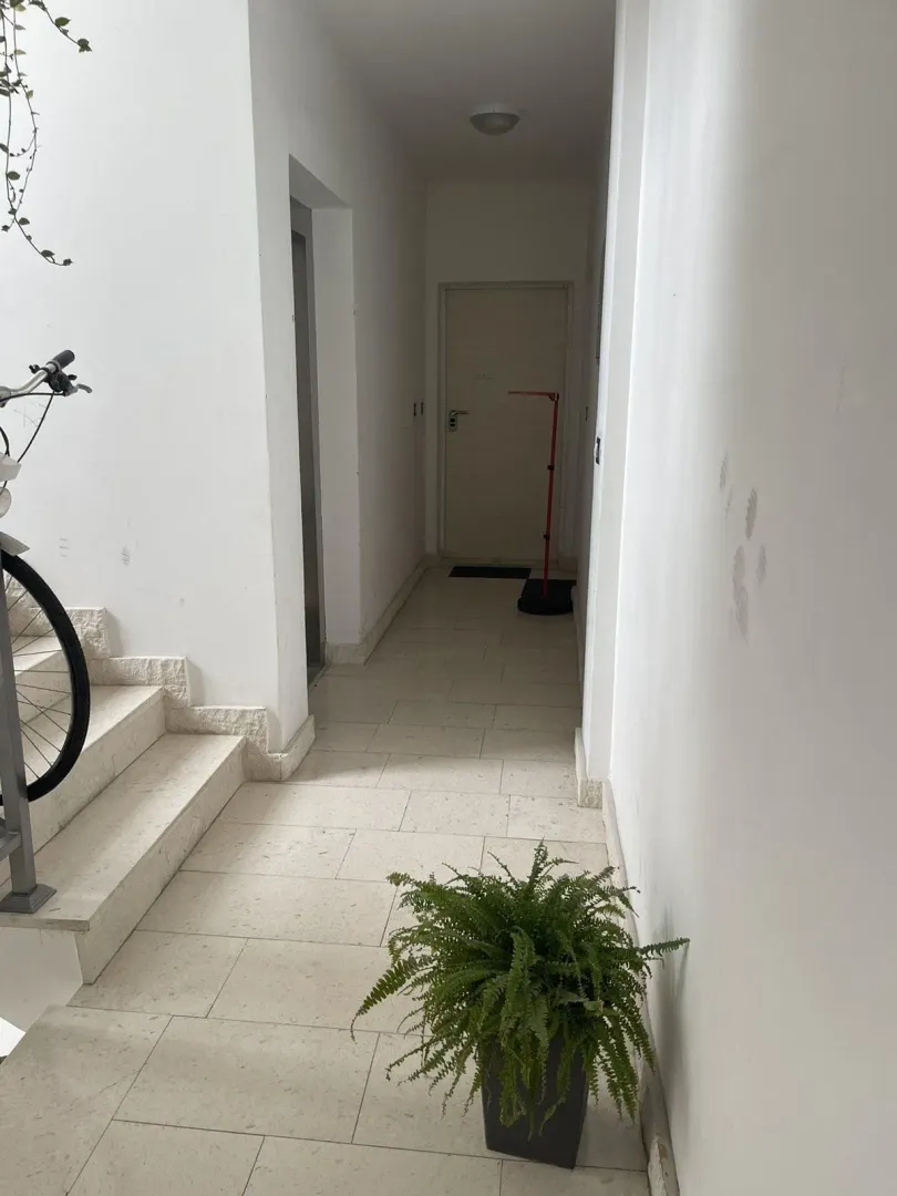 Izdavanje, dvosoban stan, 60m², Dalmatinska ulica, Podgorica