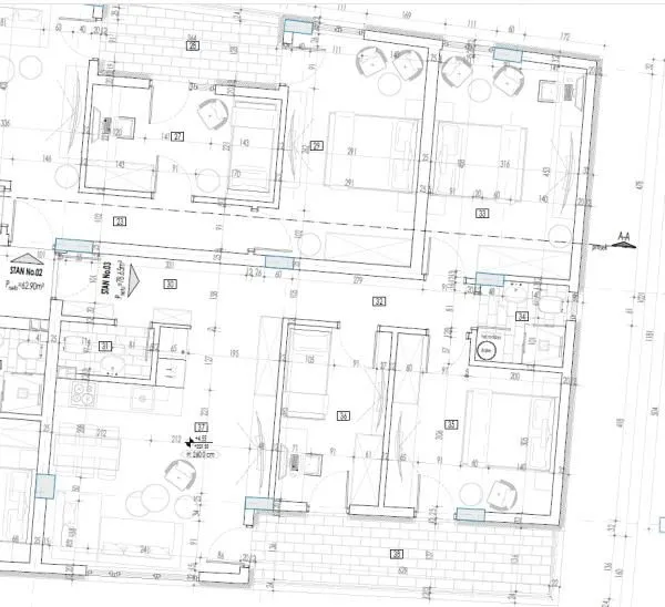 Prodaja, trosoban stan, 79m², Pantelej, Niš