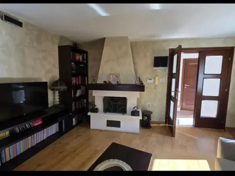 Rent, three bedroom apartment, 124m², Centar, Budva - image 6