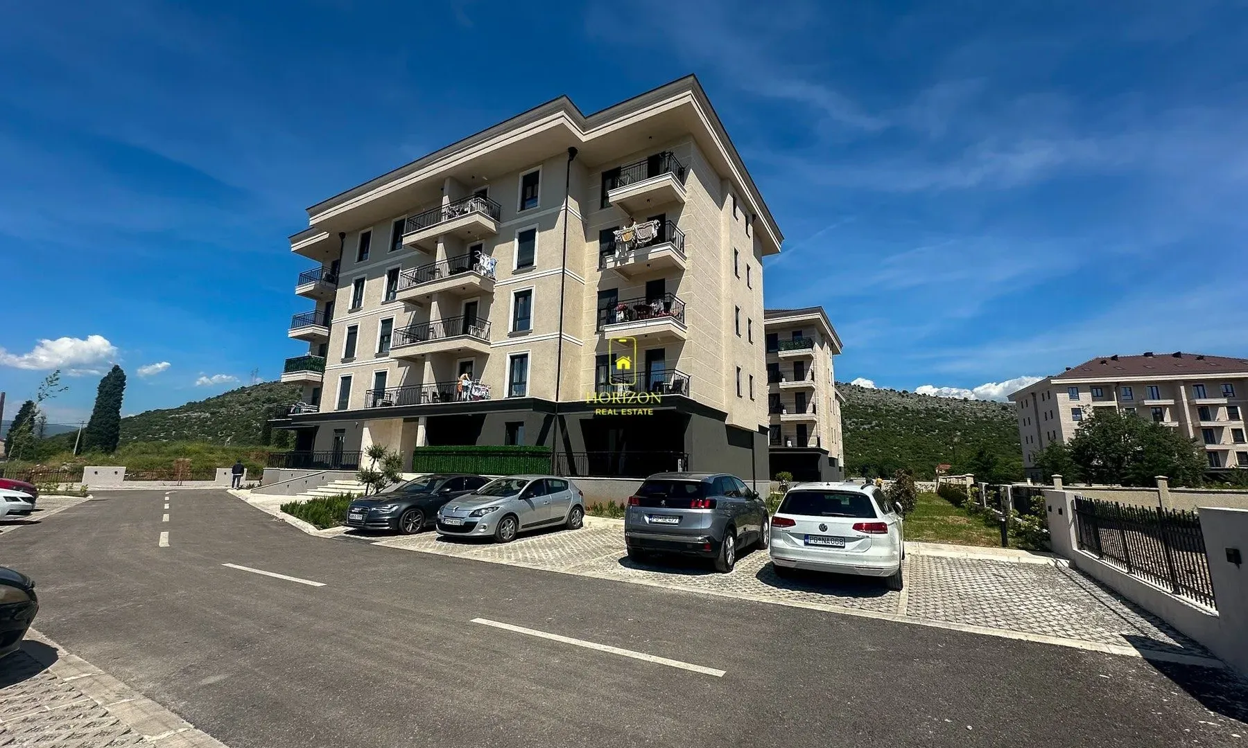 Prodaja, jednosoban stan, 45m², Tološi, Podgorica