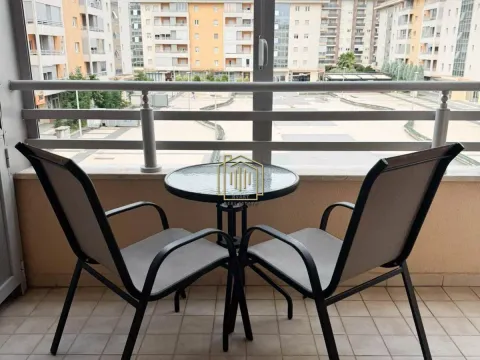 Rent, one bedroom apartment, 50m², City Kvart, Podgorica - image 2