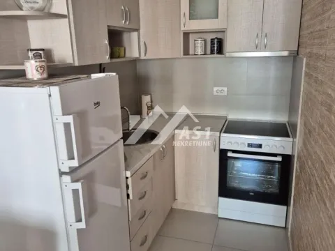 Izdavanje, jednosoban stan, 38m², Rotkvarija, Novi Sad Sve Podlokacije - image 3
