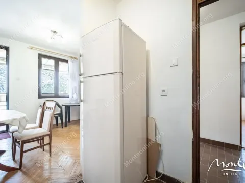 Prodaja, dvosoban stan, 64m², Risan, Kotor - image 16