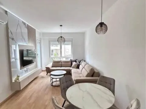 Prodaja, jednosoban stan, 45m², Zabjelo, Podgorica - image 1