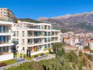 Prodaja, trosoban stan, 125m², Vidikovac, Budva - image 2