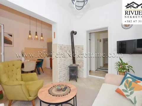 Sale, two bedroom apartment, 61m², Meljine, Herceg Novi - image 2