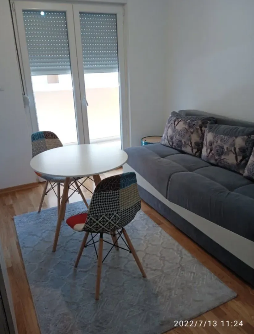 Izdavanje, garsonjera, 27m², Tuški Put, Podgorica