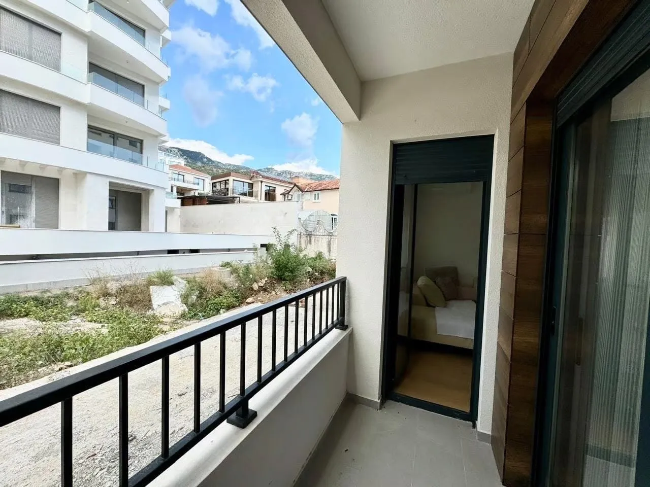 Sale, one bedroom apartment, 45m², Bečići, Budva