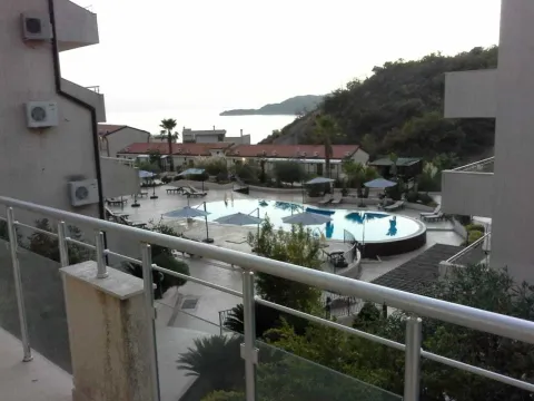 Prodaja, stan, 67m², Pržno, Budva - image 3