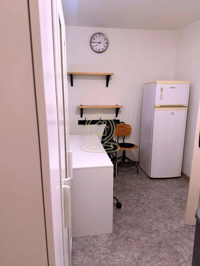 Izdavanje, jednosoban stan, 31m², Grbavica, Novi Sad Sve Podlokacije