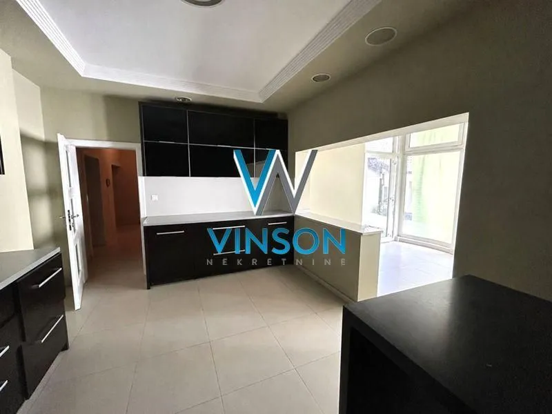 Rent, office space, 320m², Podbara, Novi Sad Sve Podlokacije