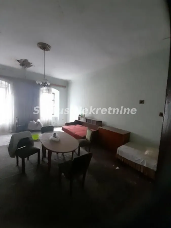 Prodaja, četvorosoban stan, 188m², Petrovaradin, Novi Sad