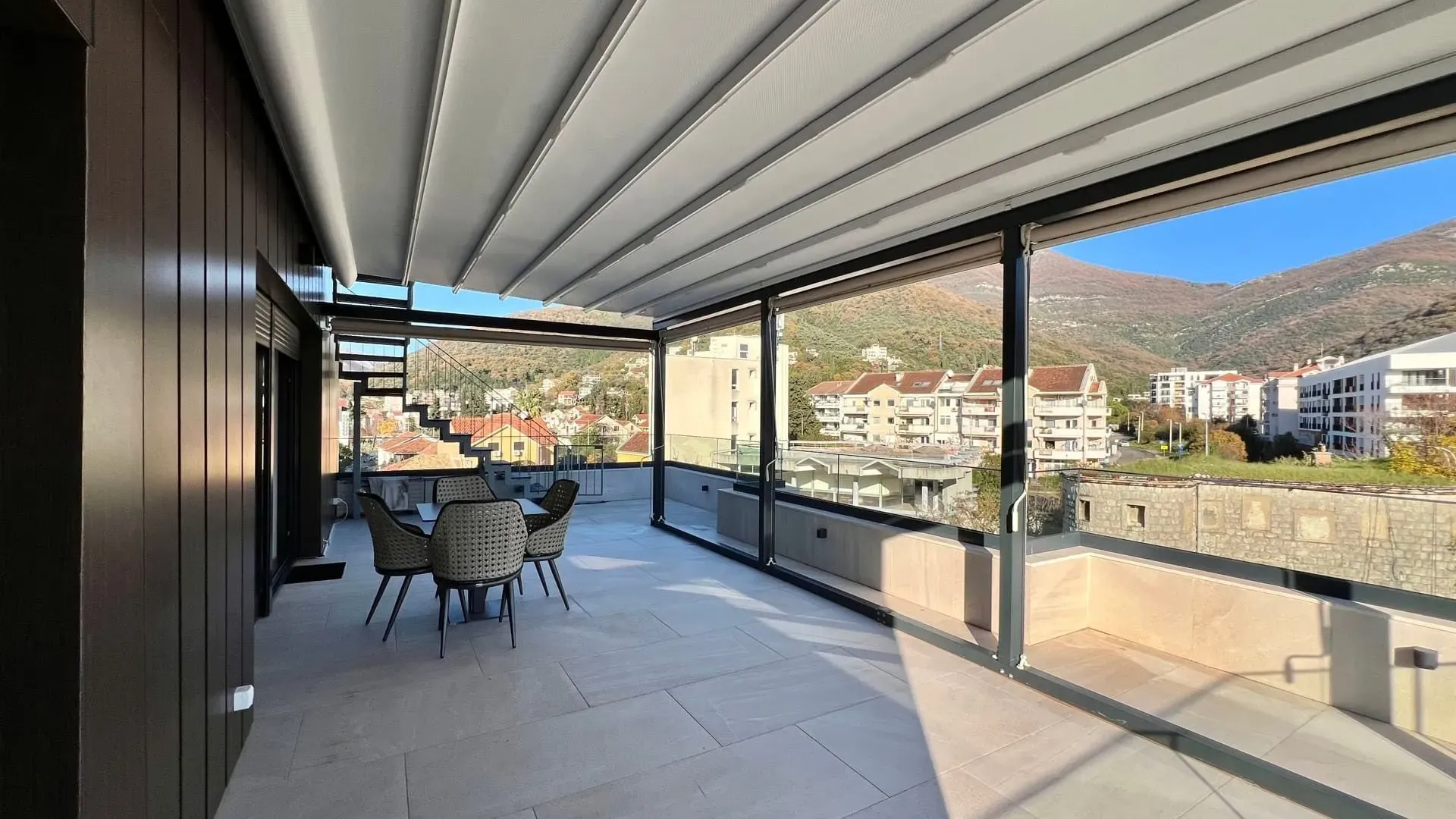 Prodaja, stan, 147m², Tivat, Crna Gora