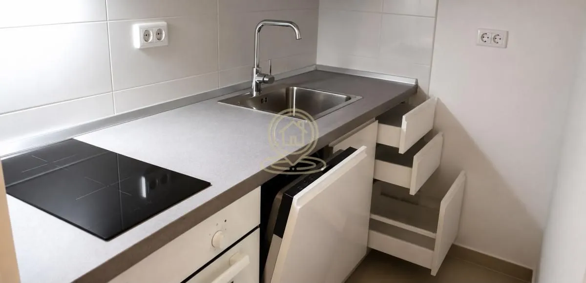Rent, two bedroom apartment, 35m², Vračar Sve Podlokacije, Beograd