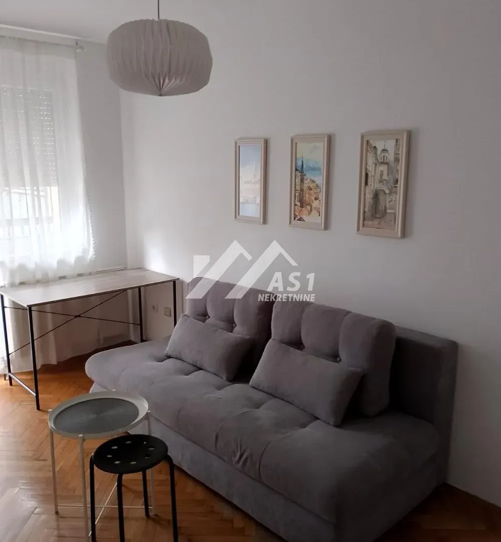 Rent, one bedroom apartment, 33m², Grbavica, Novi Sad Sve Podlokacije
