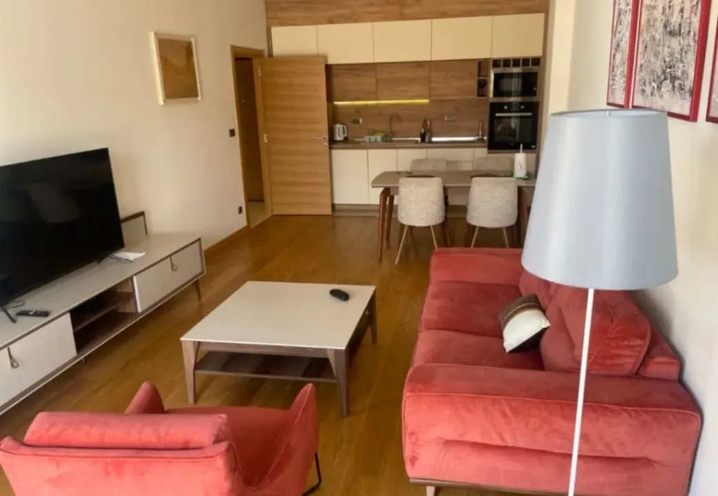 Izdavanje, dvosoban stan, 75m², Kod Capital Plaze, Podgorica