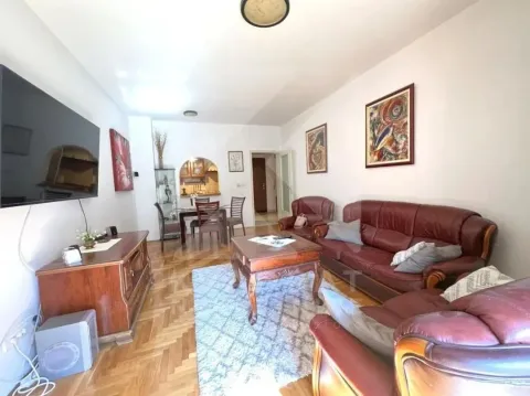 Rent, two bedroom apartment, 74m², Preko Morače, Podgorica - image 16