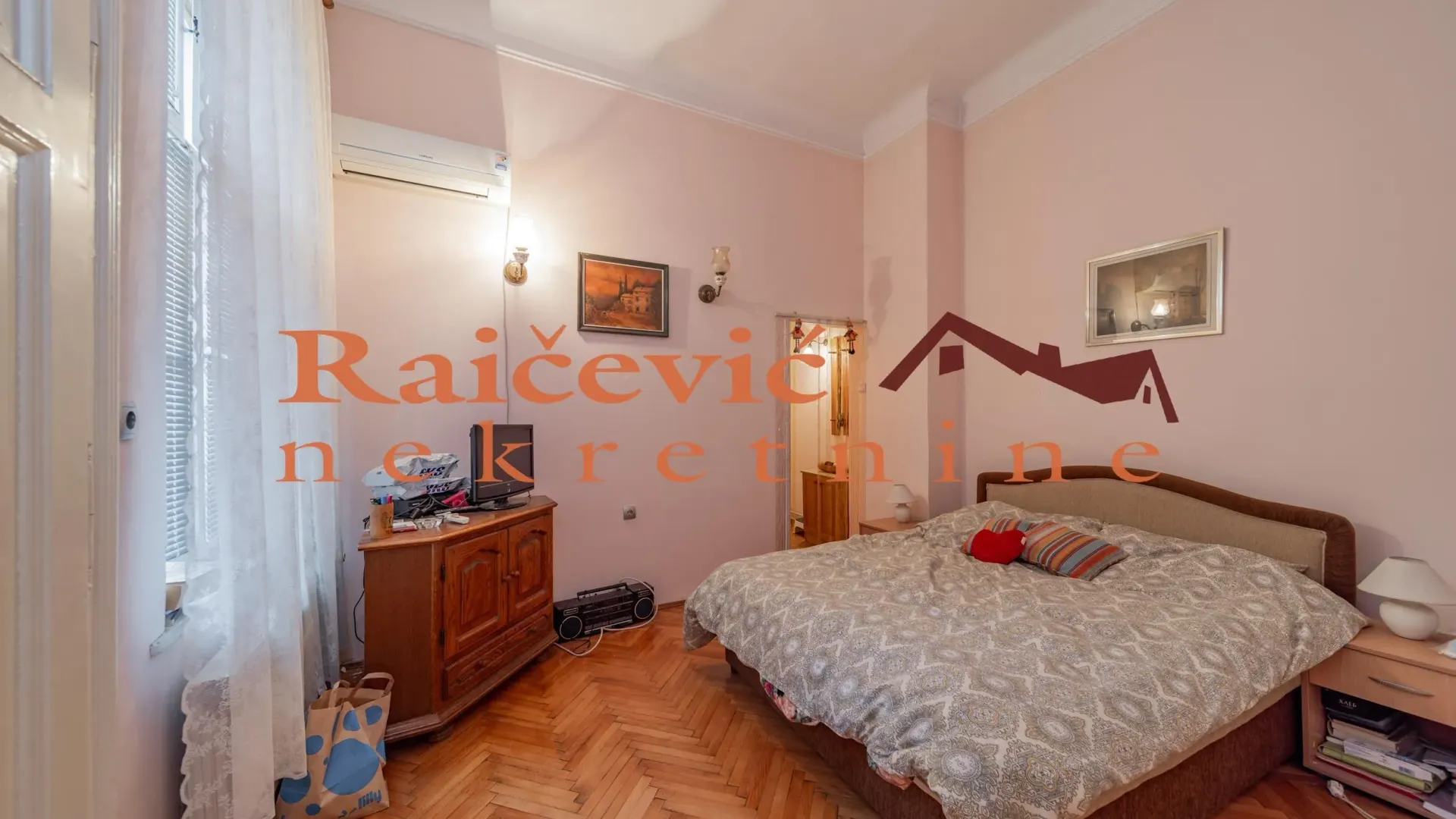 Prodaja, stan, 214m², Zemun Centar, Zemun Sve Podlokacije
