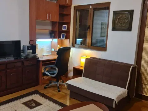 Izdavanje, garsonjera, 31m², Kruševac, Podgorica - image 6