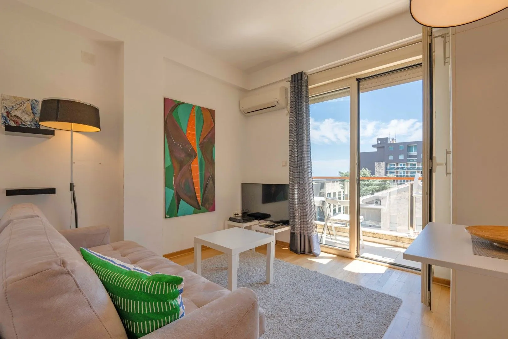 Sale, two bedroom apartment, 75m², Gospoština, Budva