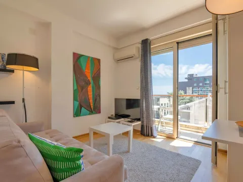 Sale, two bedroom apartment, 75m², Gospoština, Budva - image 13