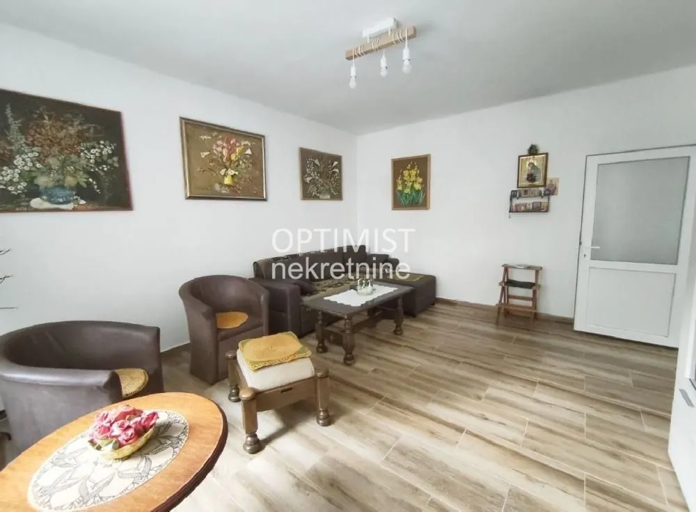 Prodaja, dvosoban stan, 65m², Lekino Brdo, Voždovac Sve Podlokacije