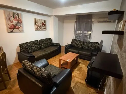 Rent, two bedroom apartment, 81m², City Kvart, Podgorica - image 1