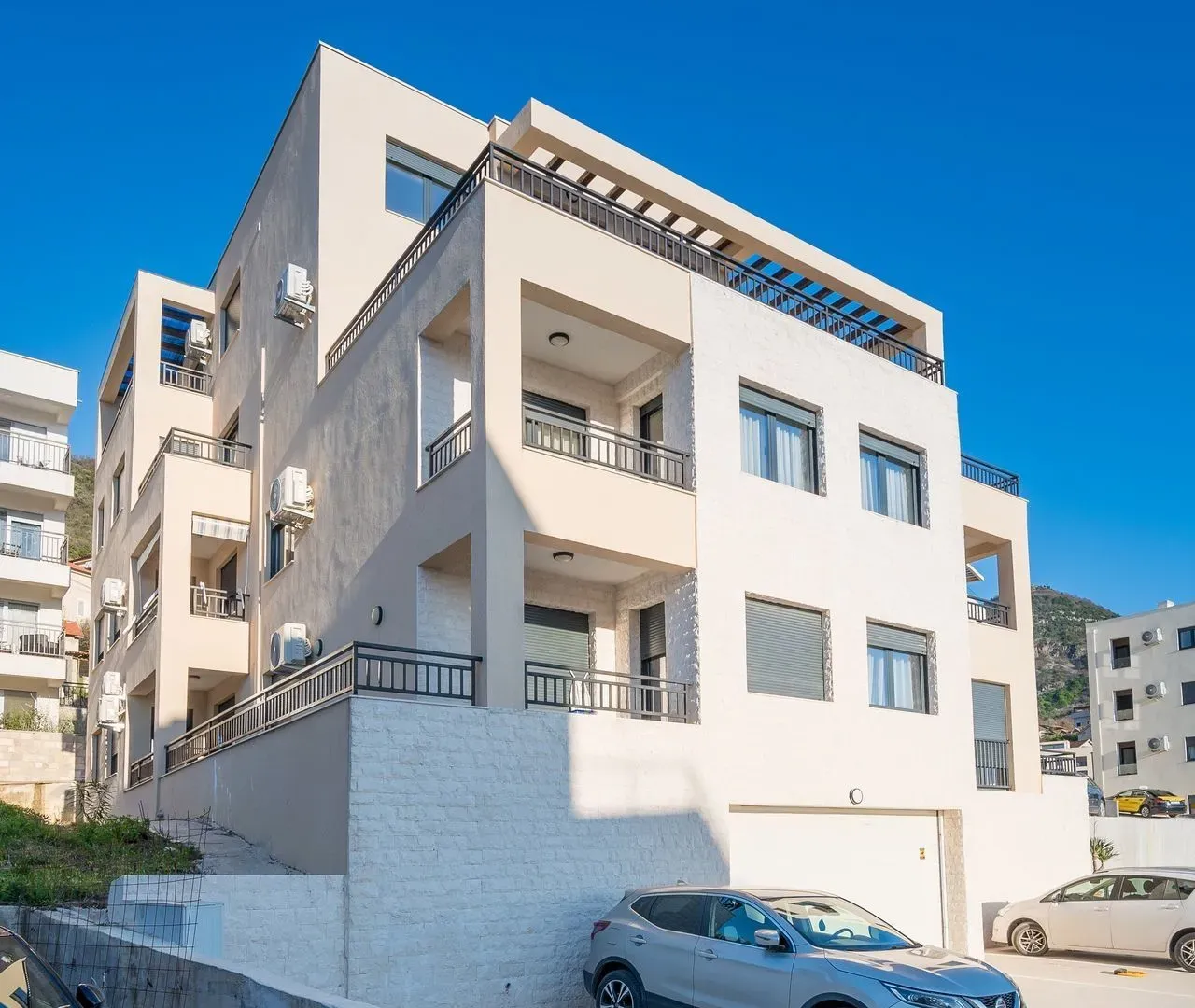 Prodaja, dvosoban stan, 63m², Tivat, Crna Gora