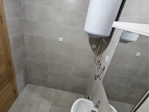 Rent, two bedroom apartment, 66m², Stari Aerodrom, Podgorica - image 5