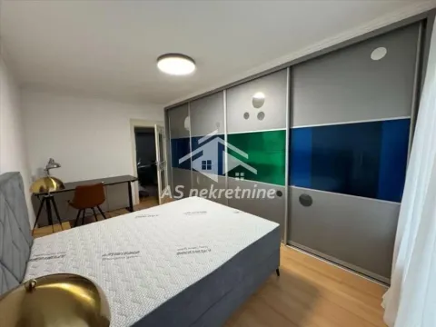 Izdavanje, dvosoban stan, 64m², Vračar Hram, Vračar Sve Podlokacije - image 21