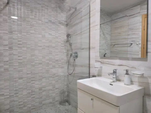 Izdavanje, jednosoban stan, 50m², Preko Morače, Podgorica - image 12