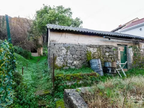 Prodaja, kuća, 333m², Kostanjica, Kotor - image 21