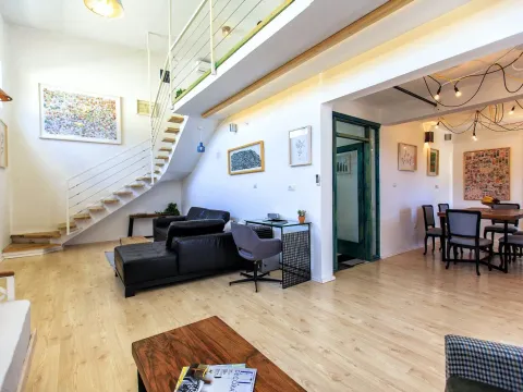 Sale, house, 435m², Šušanj, Bar - image 8