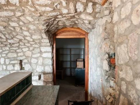 Sale, house, 160m², Herceg Novi, Crna Gora - image 5