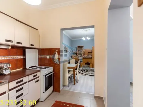 Prodaja, trosoban stan, 70m², Gundulićev Venac, Beograd - image 12