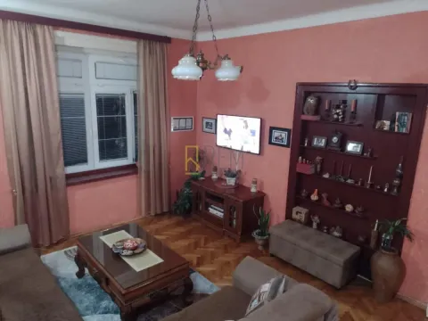 Sale, three bedroom apartment, 100m², Cetinje, Crna Gora