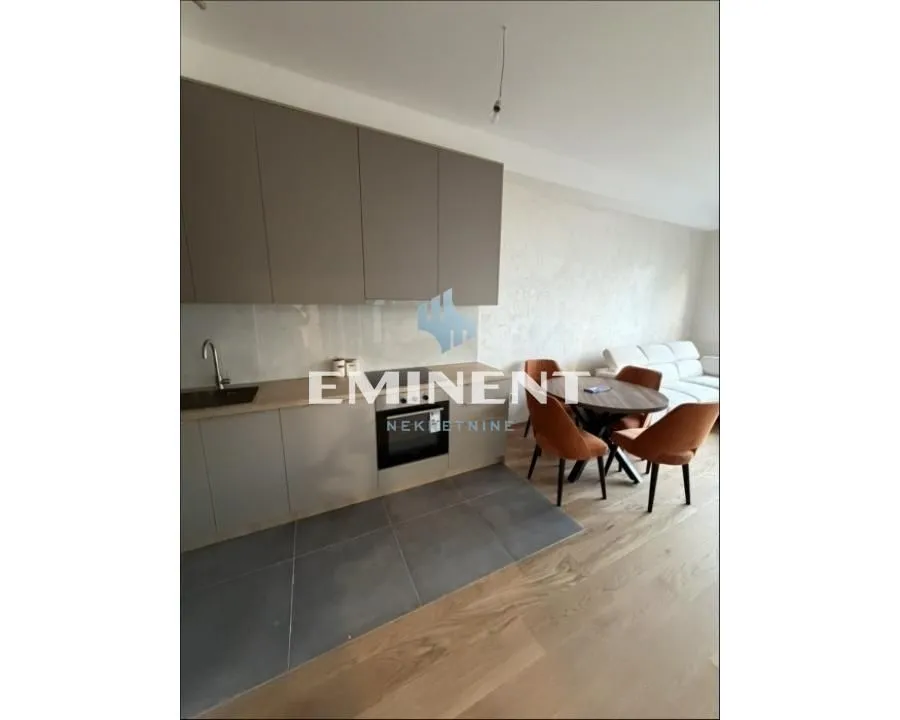 Rent, two bedroom apartment, 45m², Trošarina, Voždovac Sve Podlokacije