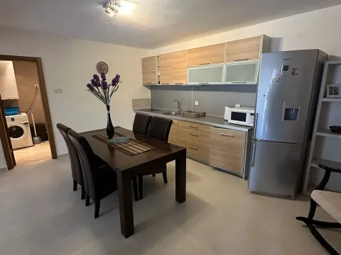 Prodaja, jednosoban stan, 60m², Pržno, Budva - image 3