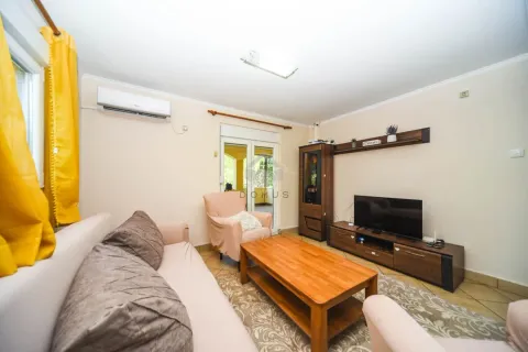 Rent, house, 102m², Podgorica, Crna Gora - image 4