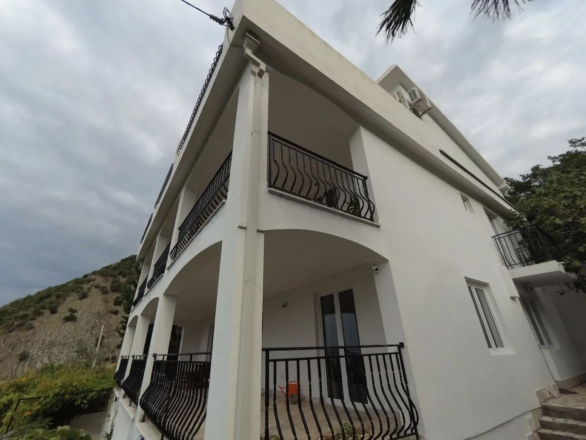 Sale, house, 486m², Bečići, Budva